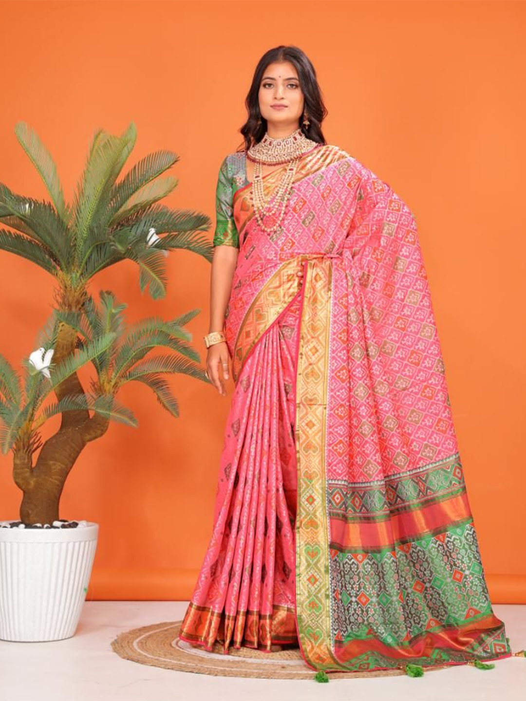 

jayant creation Woven Design Zari Pure Silk Patola Saree, Pink