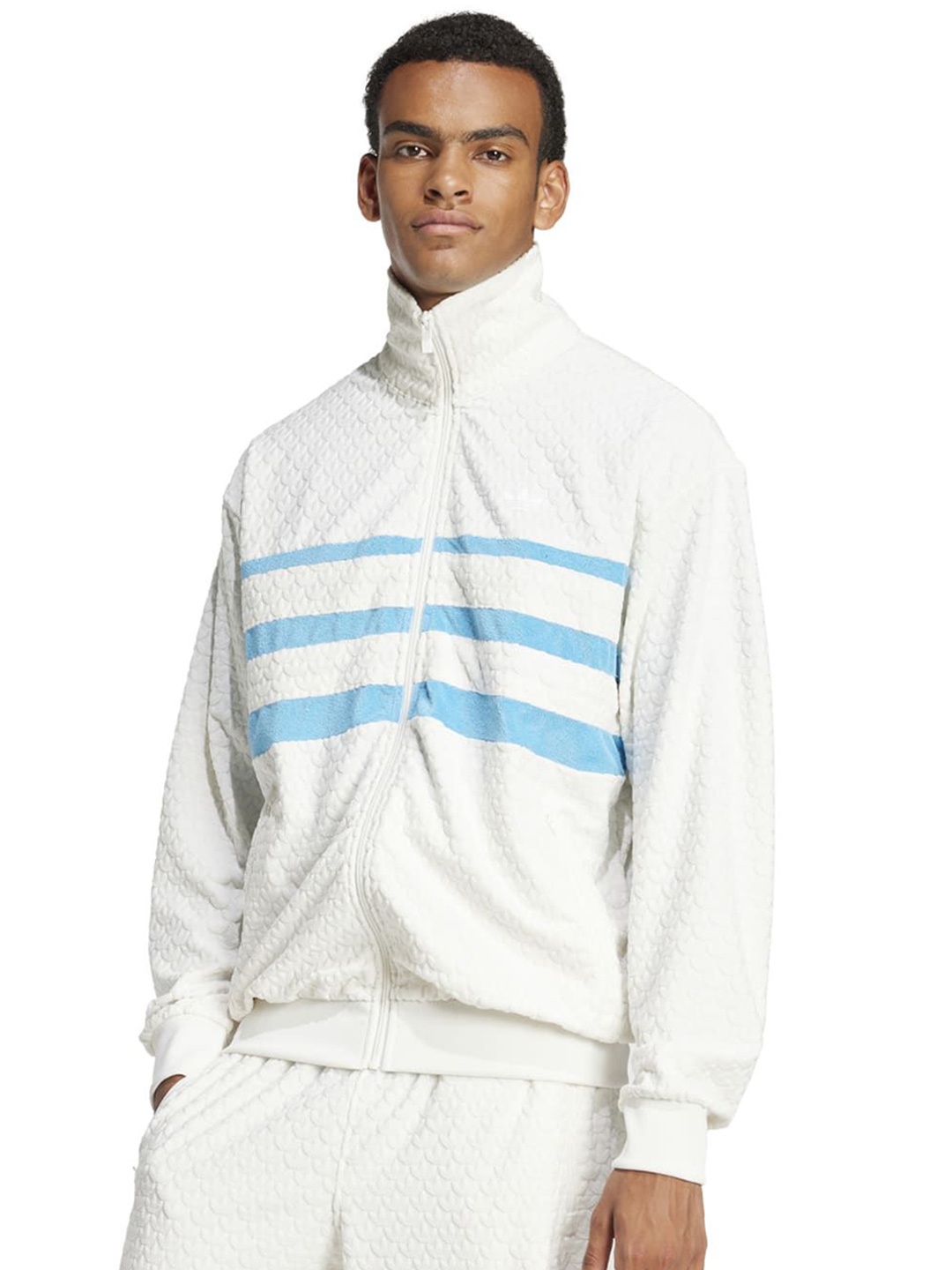 

ADIDAS Originals Men Geometric Crop Training or Gym Quilted Jacket, White