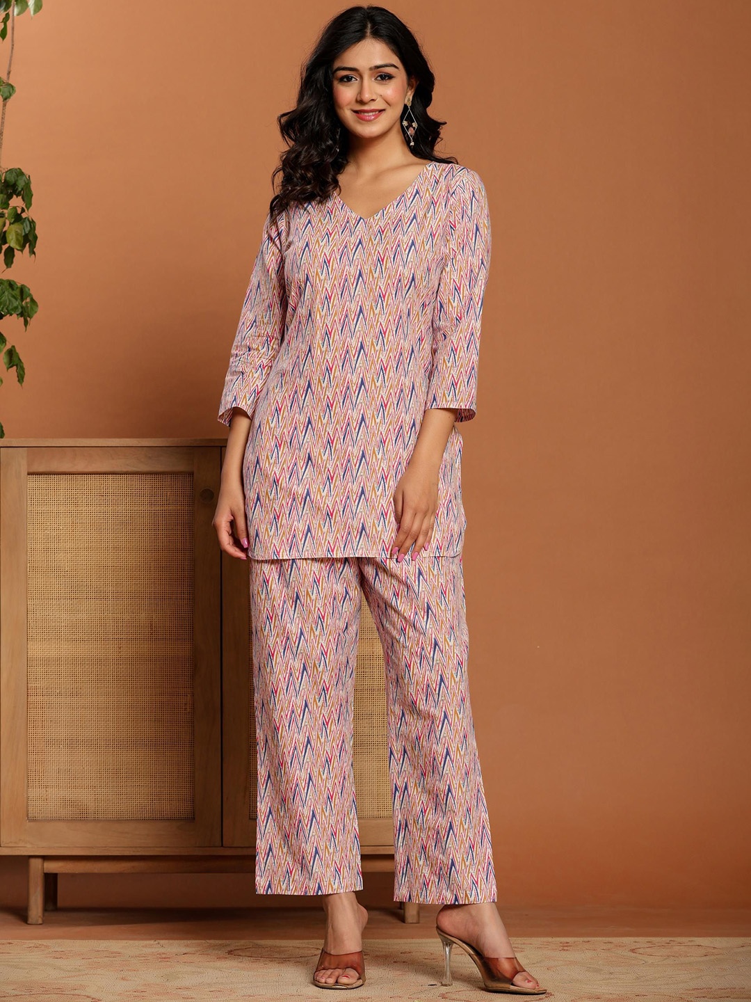 

Ragavi Printed Pure Cotton Tunic With Trouser Co-Ords, Pink