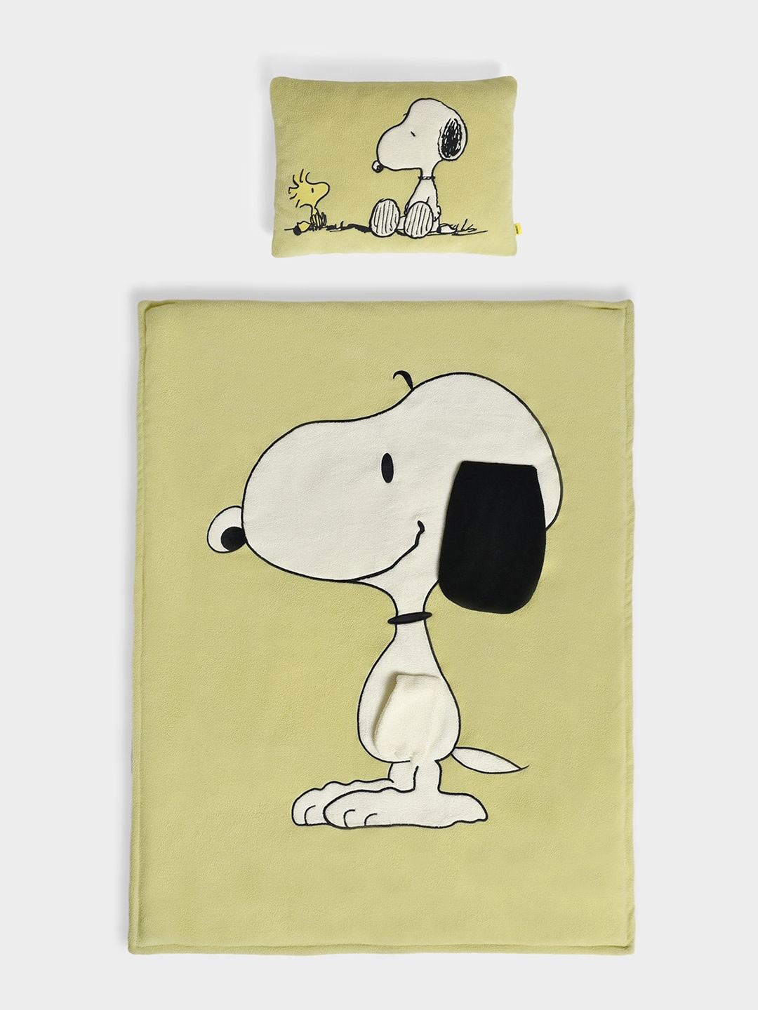 

MiArcus Infants Peanuts Snoopy Printed Quilt & Pillow Set, Green