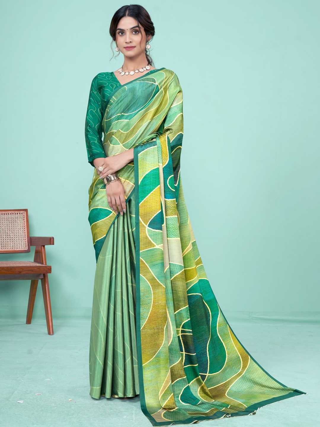 

Suha Poly Crepe Saree, Green