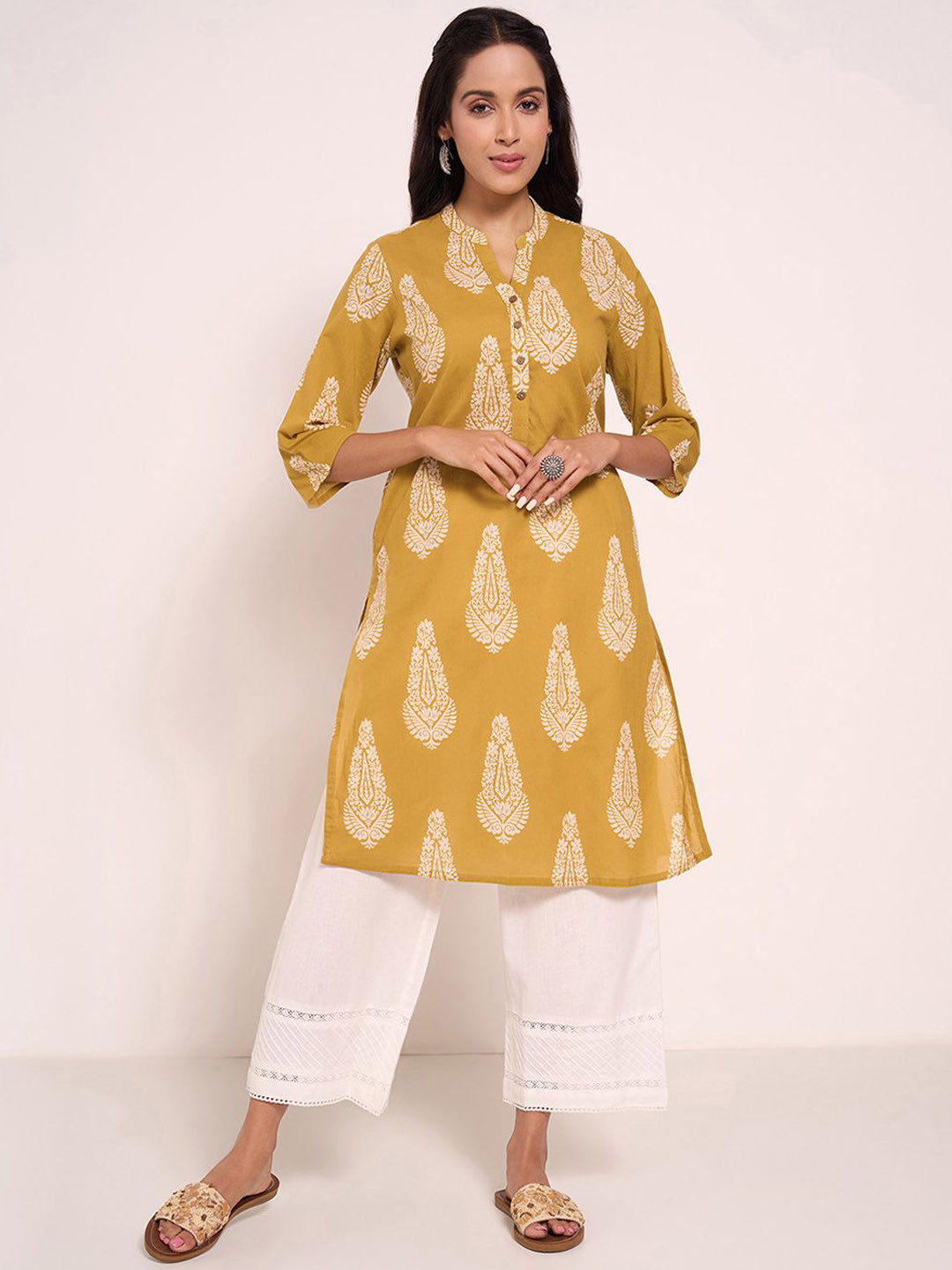 

RANGMANCH BY PANTALOONS Women Paisley Printed Flared Sleeves Mirror Work Kurta, Yellow