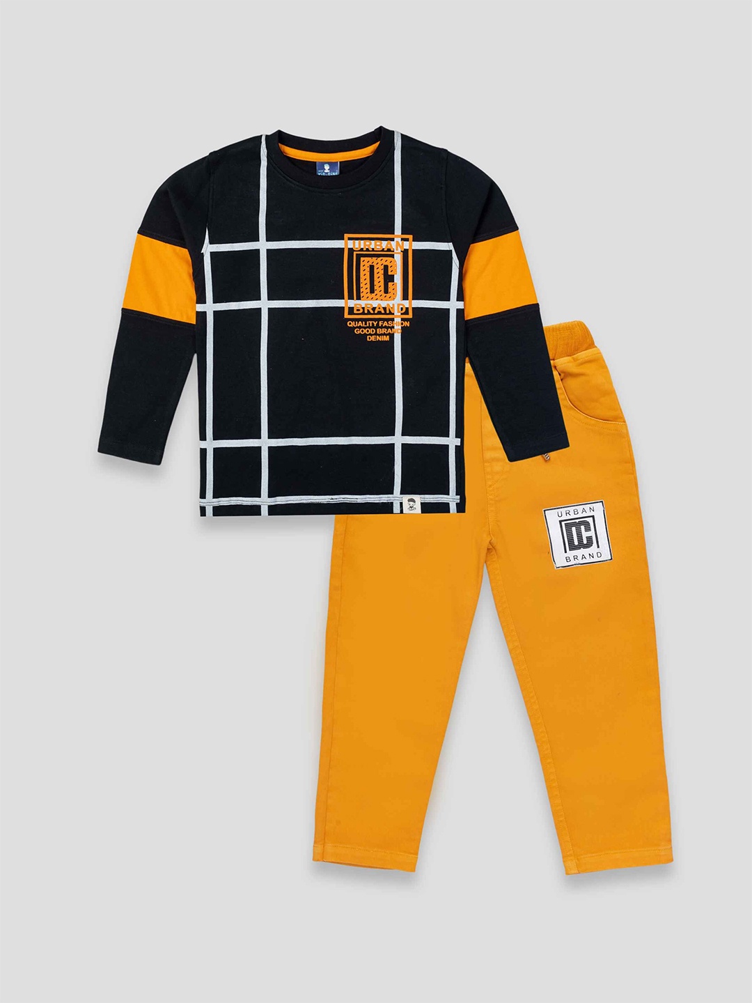 

YK X JUST KiDDiNG Boys Printed T-shirt with Trousers, Black