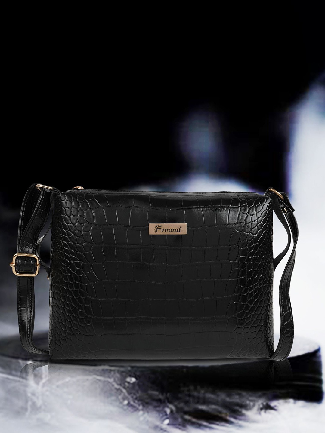 

FOMMIL Structured Sling Bag with Fringed, Black