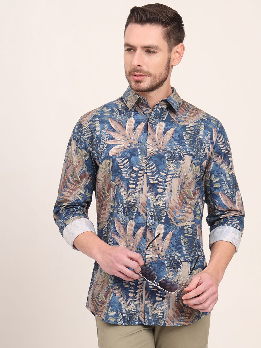 

JADE BLUE Men Slim Fit Floral Opaque Printed Casual Shirt, Navy blue