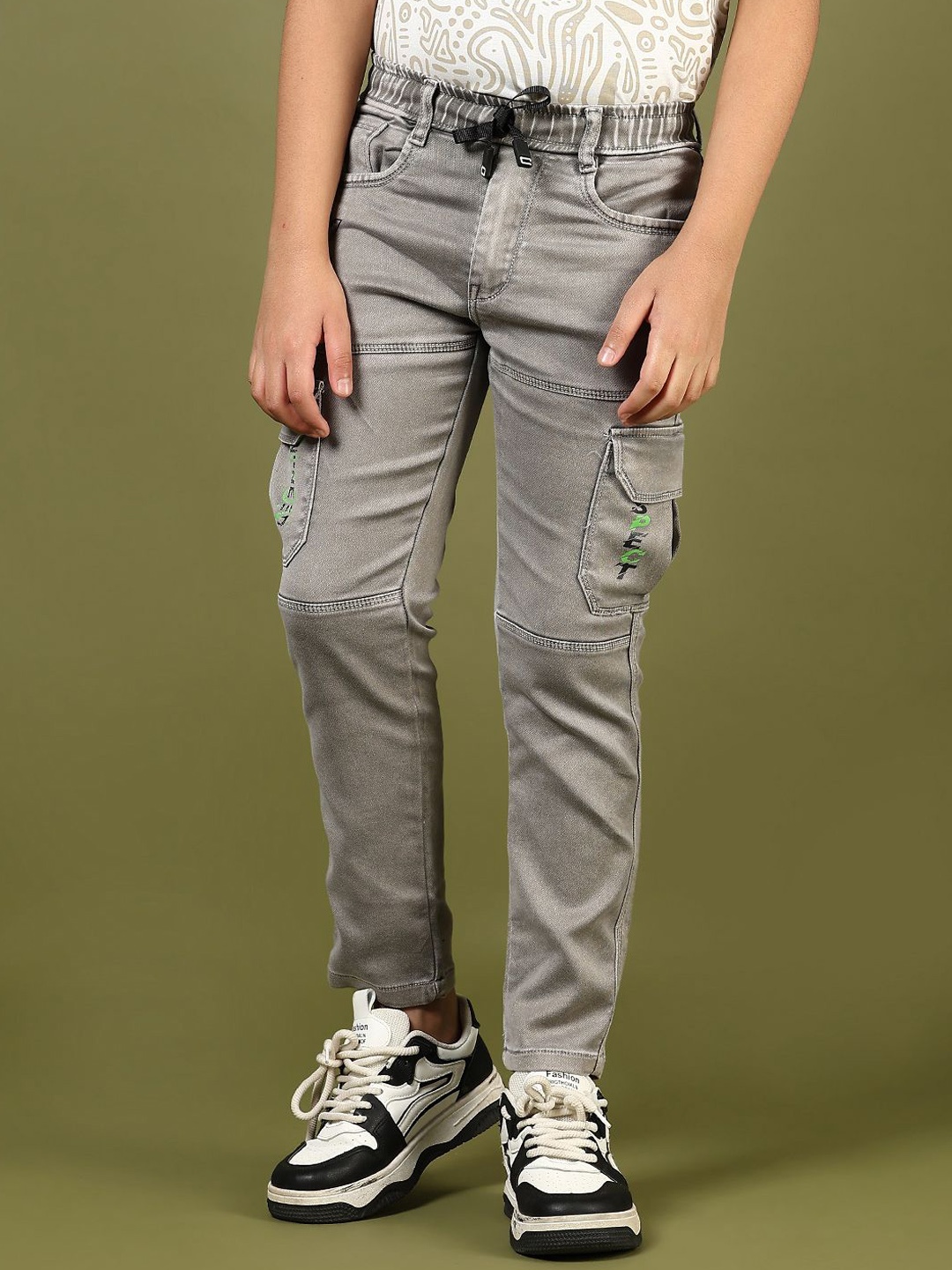 

V-Mart Boys Light Fade Jeans, Beige