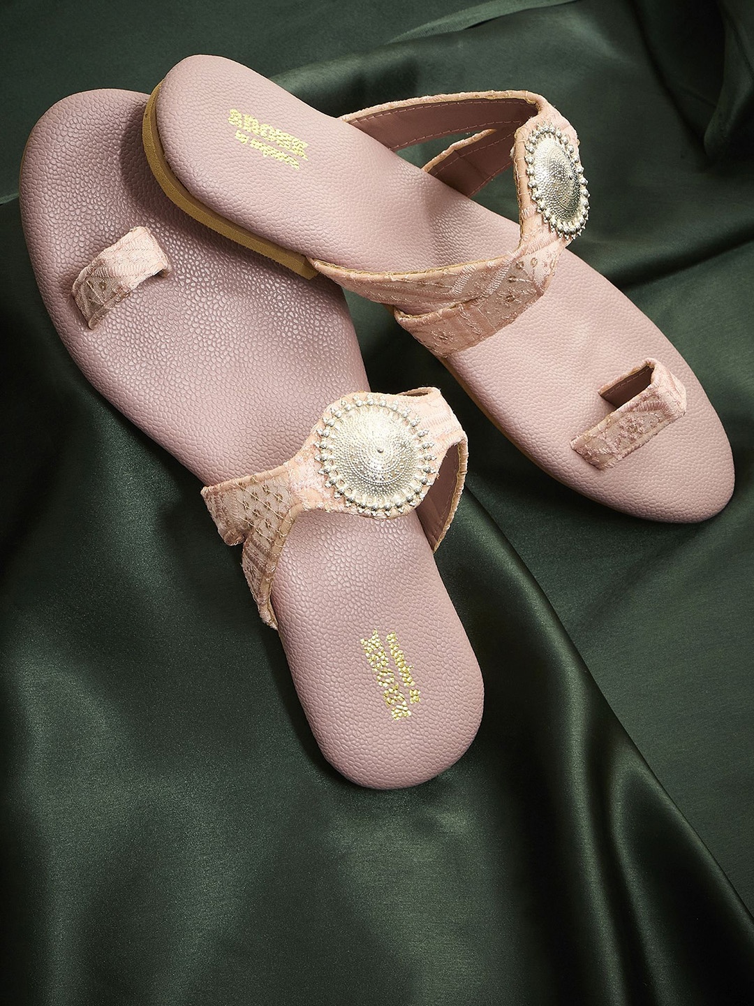 

Anouk Women One Toe Flats, Peach