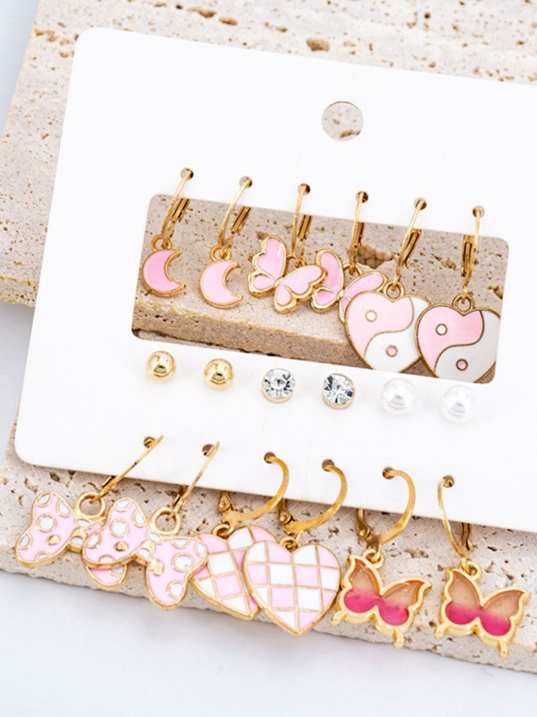 

DressBerry Contemporary Hoop Earrings, Pink