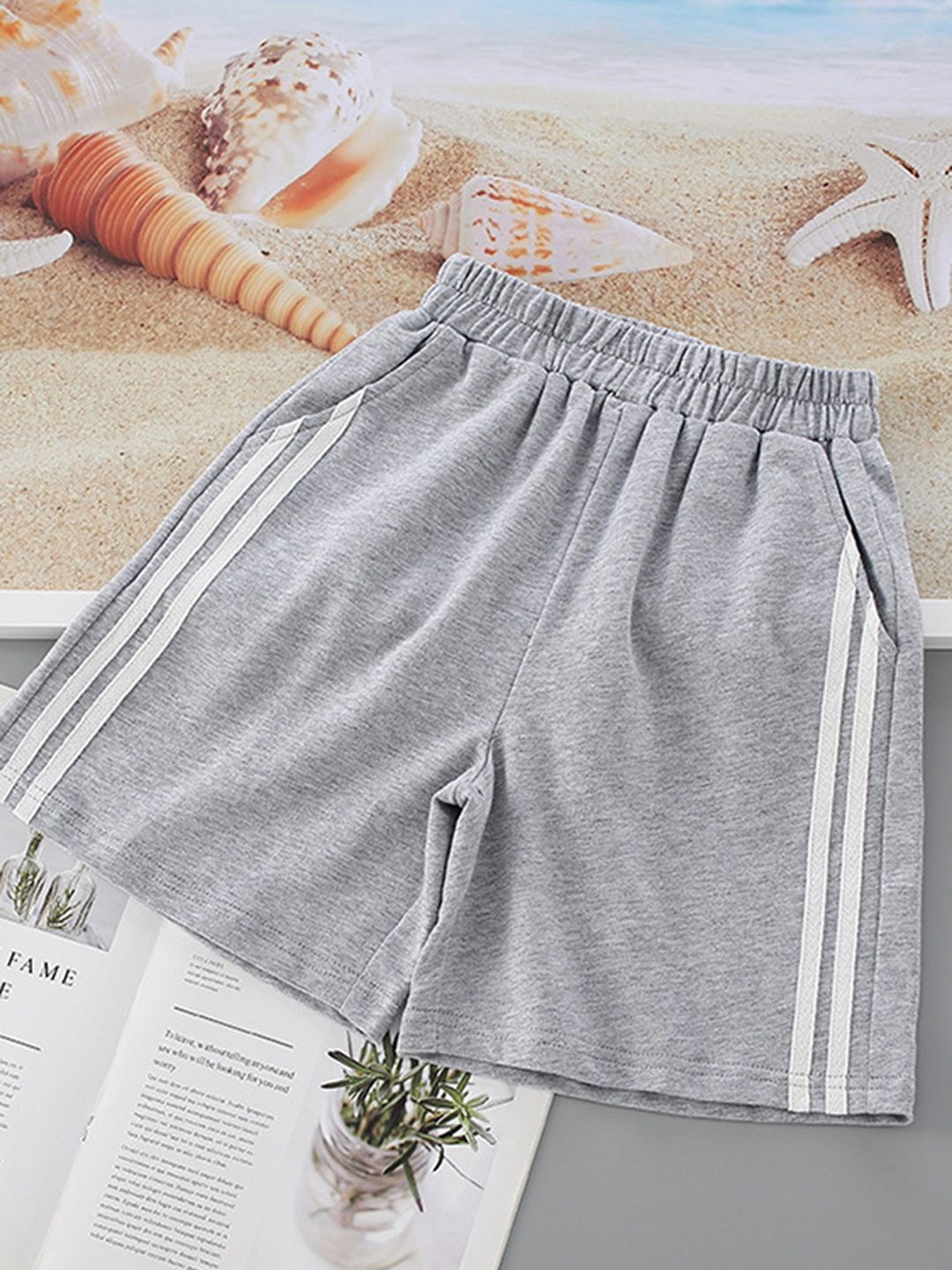 

YK Girls Shorts, Grey
