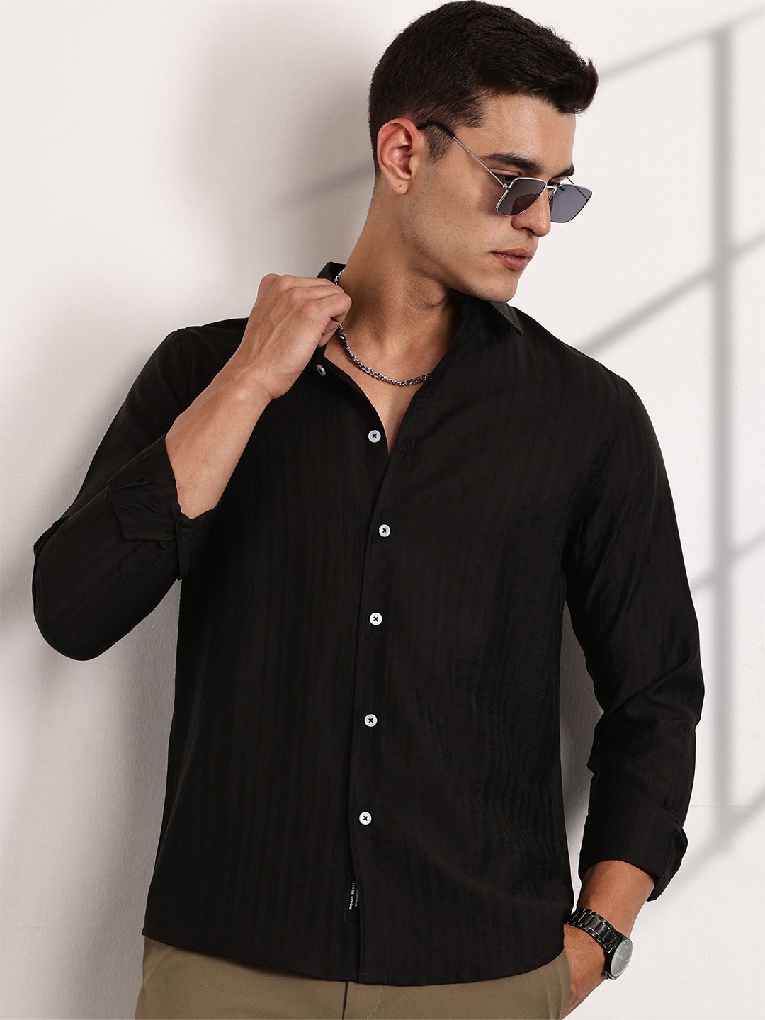 

Thomas Scott Men Classic Slim Fit Opaque Casual Shirt, Black