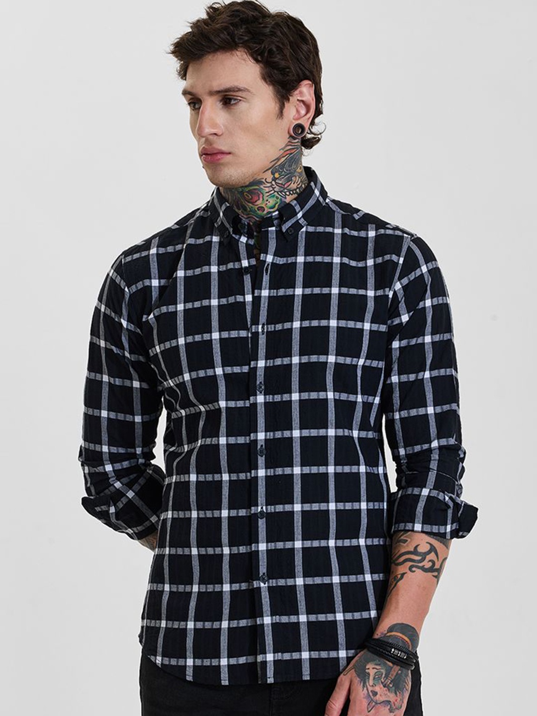 

Snitch Men Slim Fit Opaque Checked Formal Shirt, Black