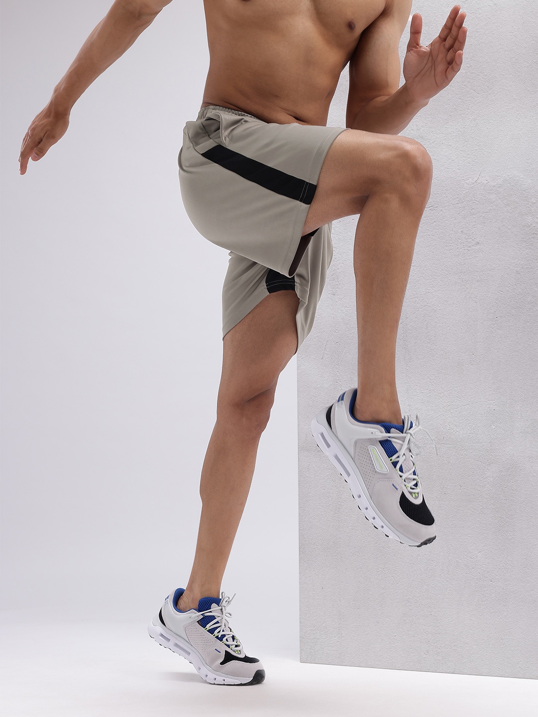 

HRX by Hrithik Roshan Men Striped Rapid-Dry Running Sports Shorts, Grey