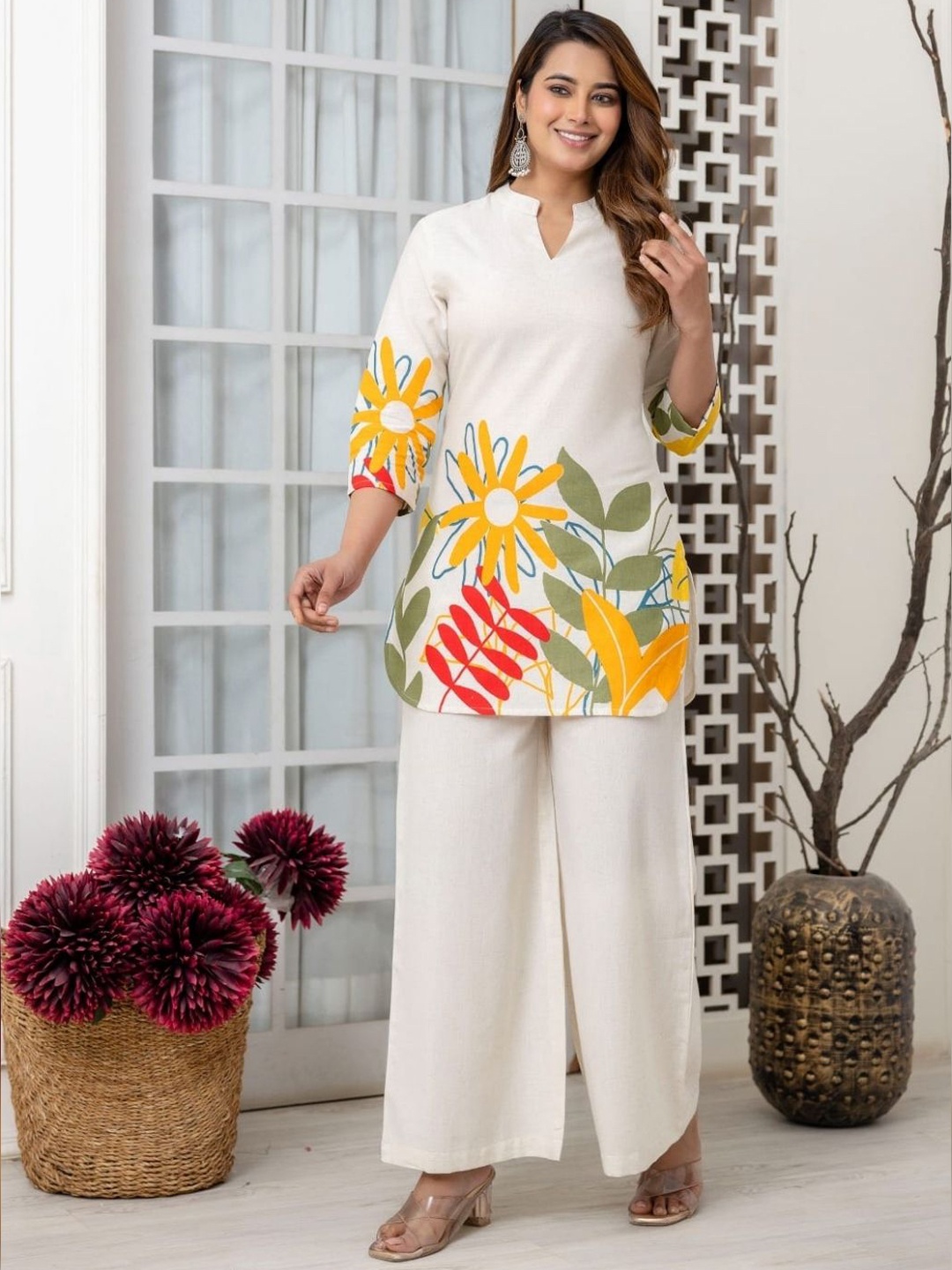 

Atha Fashion Women Floral Printed Regular Pure Cotton Kurti with Palazzos, Off white