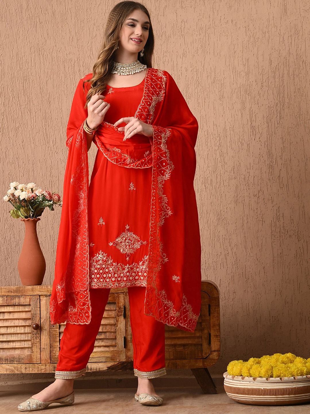 

ZARIKALI Women Floral Embroidered Regular Zardozi Silk Crepe Kurta with Trousers & With Dupatta, Red