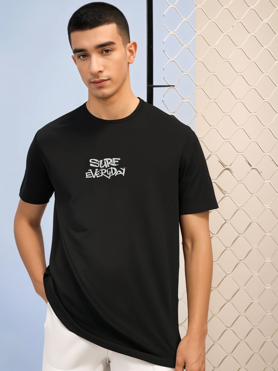 

MACK JONNEY Men Typography Printed Applique T-shirt, Black