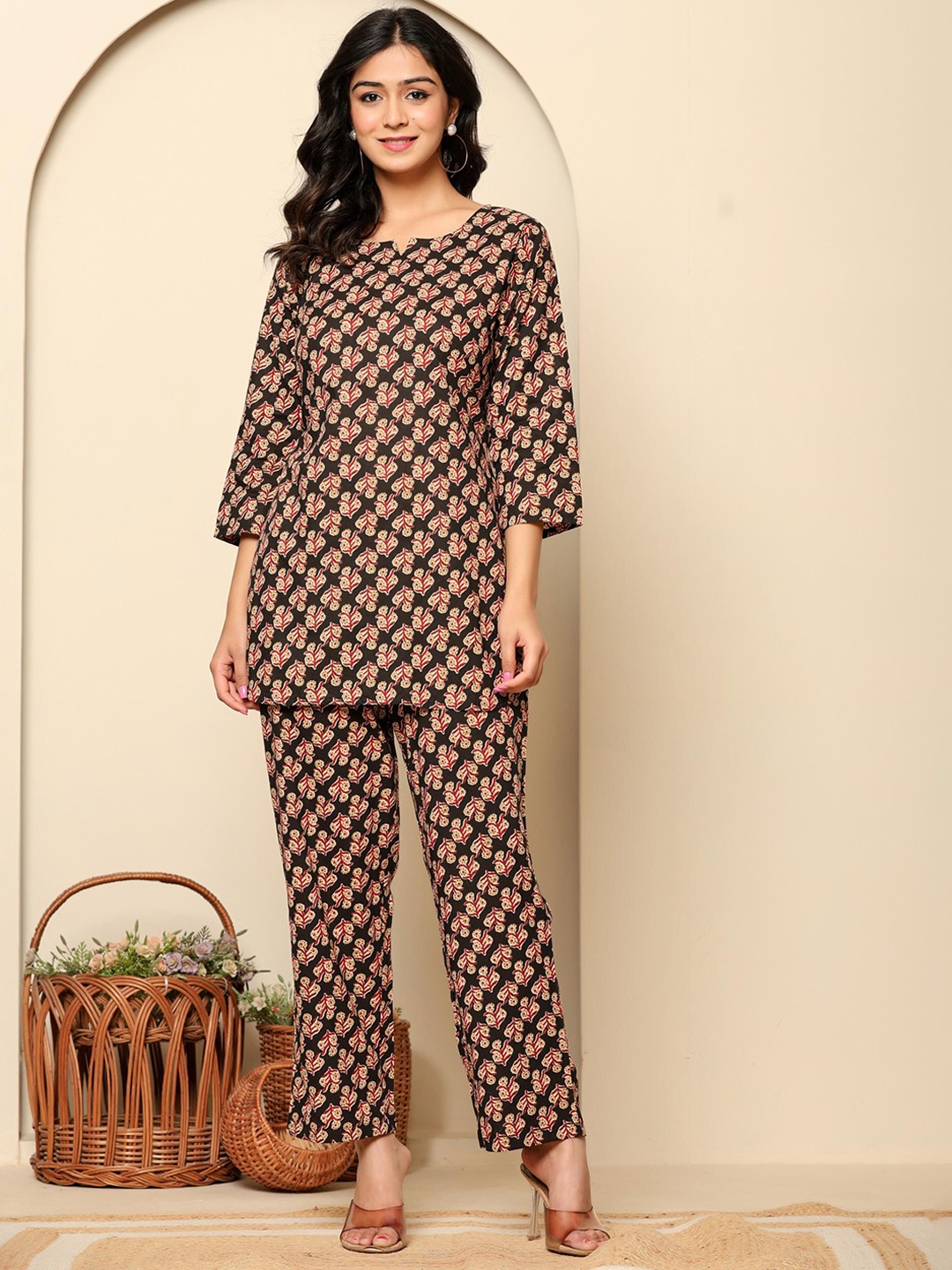 

Rouhab Printed Pure Cotton Top With Trousers Co-Ords, Black
