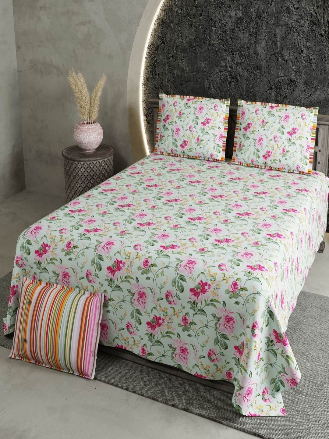 

Myntra Elegant Homes Pink & Green Floral 250 TC King Bedsheet with 2 Pillow Covers