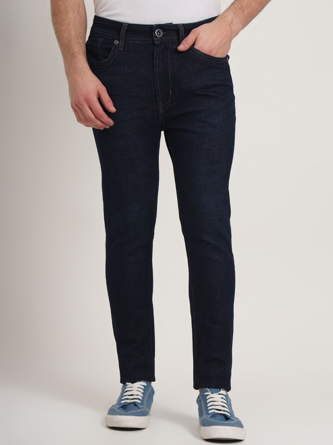 

JADE BLUE Men Slim Fit Jeans