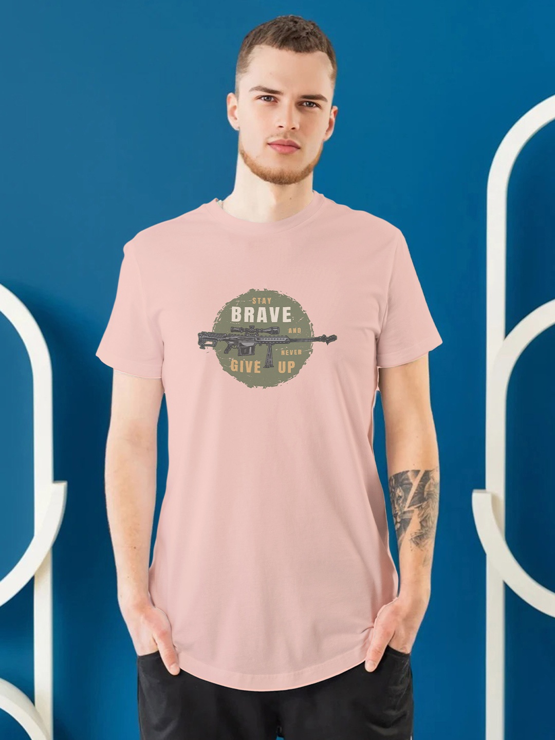 

Moda Rapido Men Typography Printed Pockets T-shirt, Peach