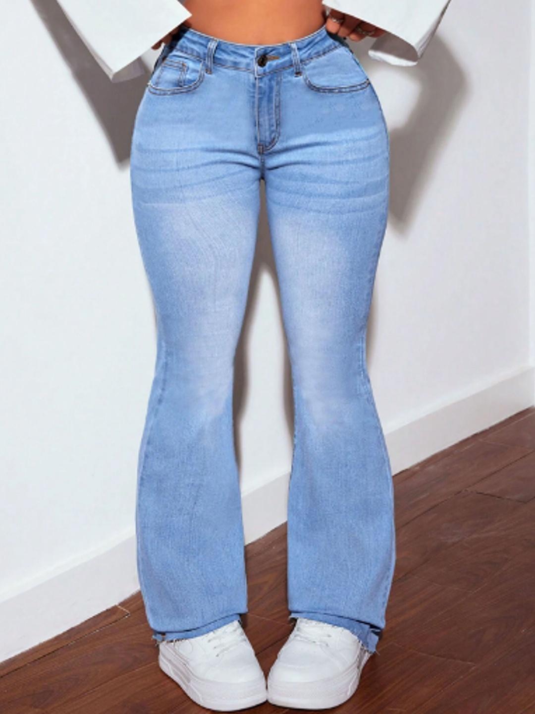 

BAESD Women Comfort Bootcut Light Fade Stretchable Jeans, Blue