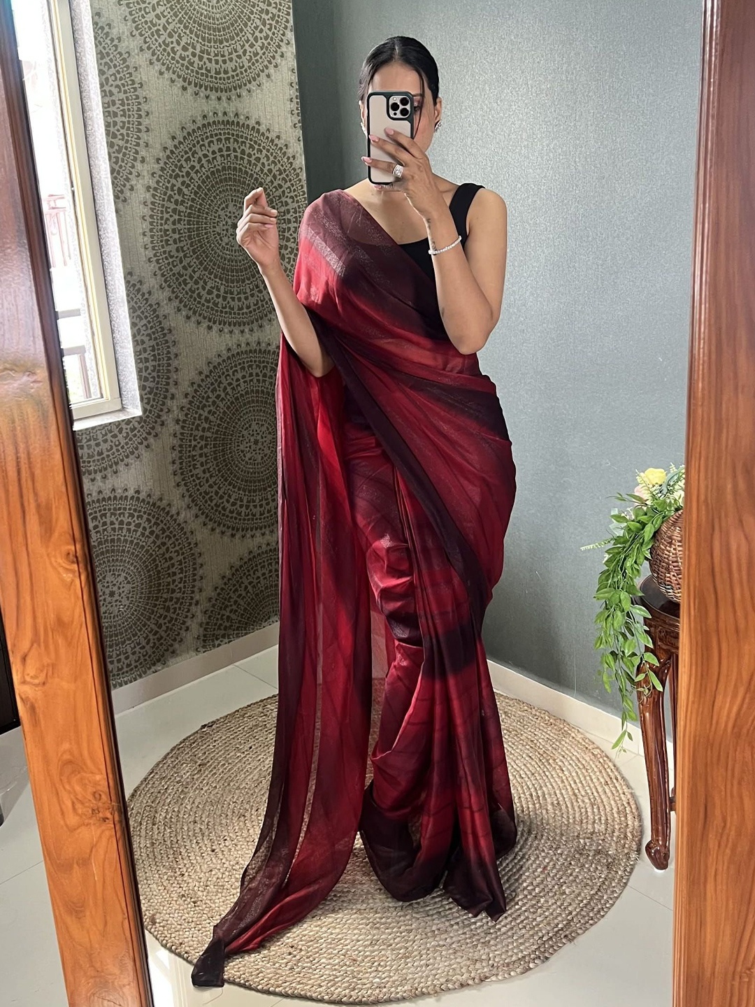 

HERE&NOW Pure Crepe Jamdani Saree, Maroon