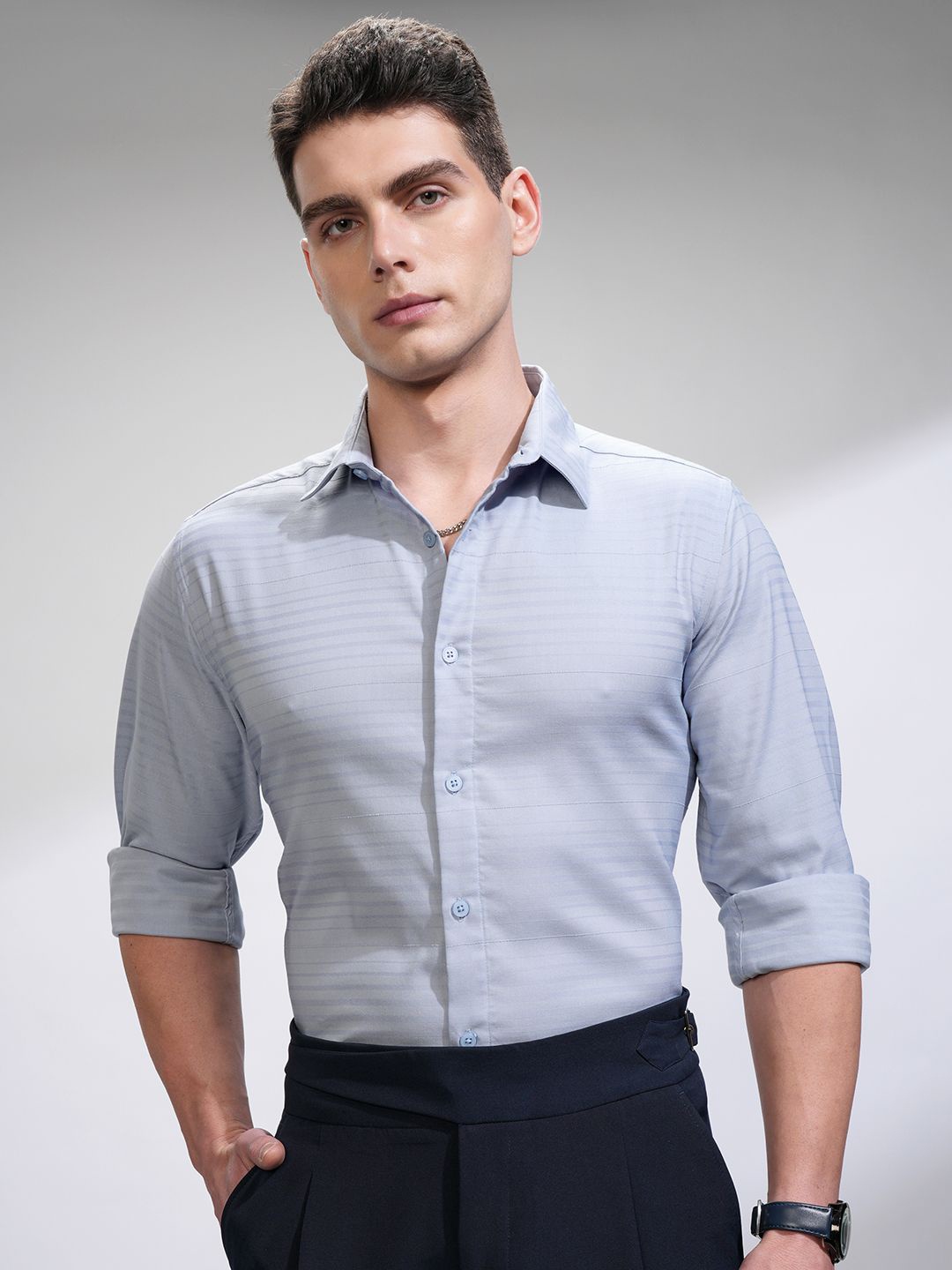 

HIGHLANDER Men Comfort Slim Fit Horizontal Stripes Opaque Striped Casual Shirt, Blue