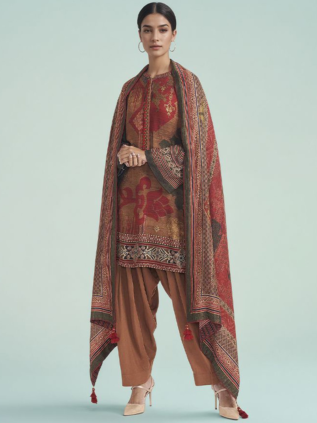 

SAUNDH Women Ethnic Motifs Printed Regular Sequinned Kurta with Salwar & With Dupatta, Brown