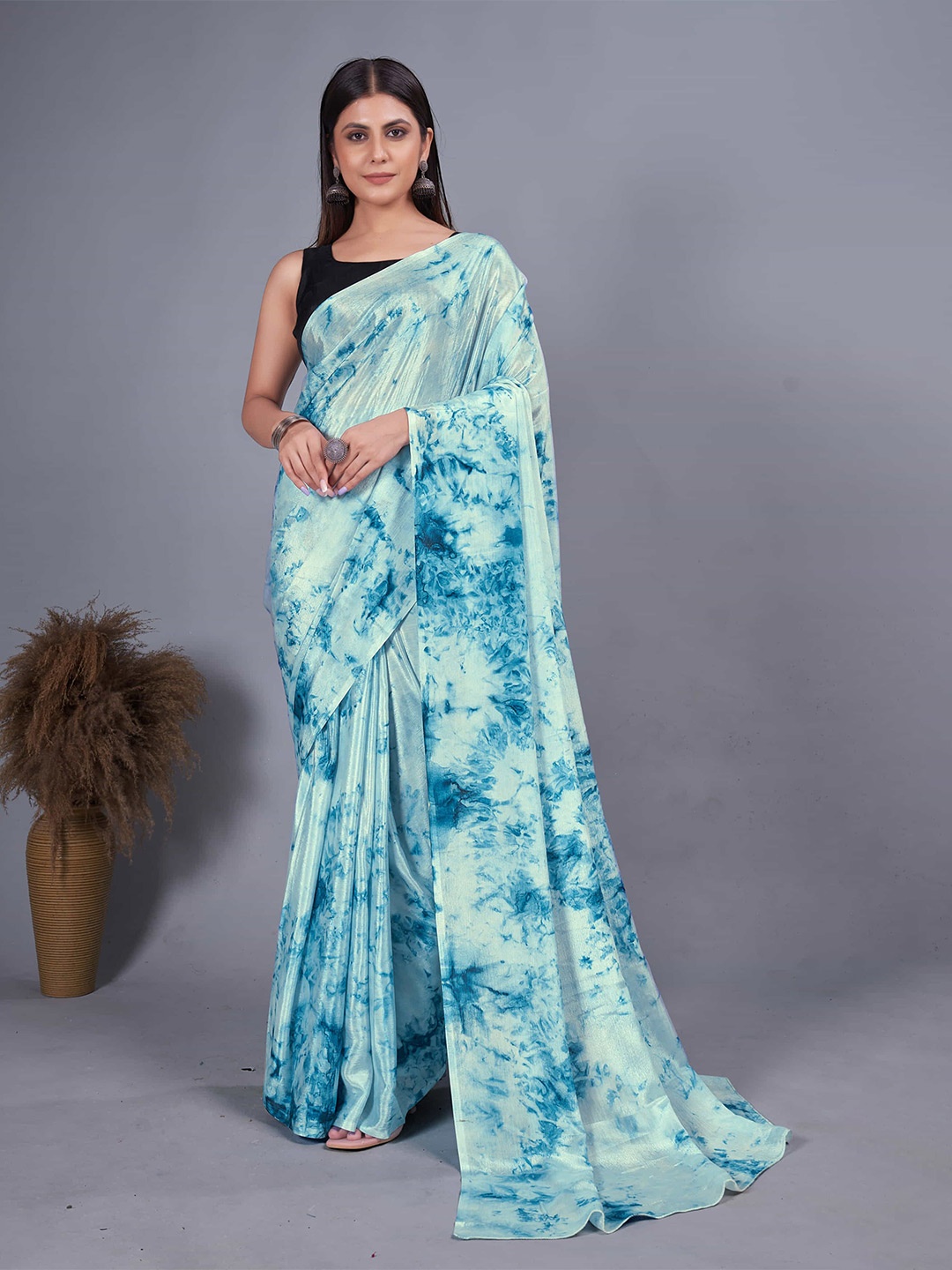 

HERE&NOW Tie and Dye Pure Chiffon Ready to Wear Jamdani Saree, Blue
