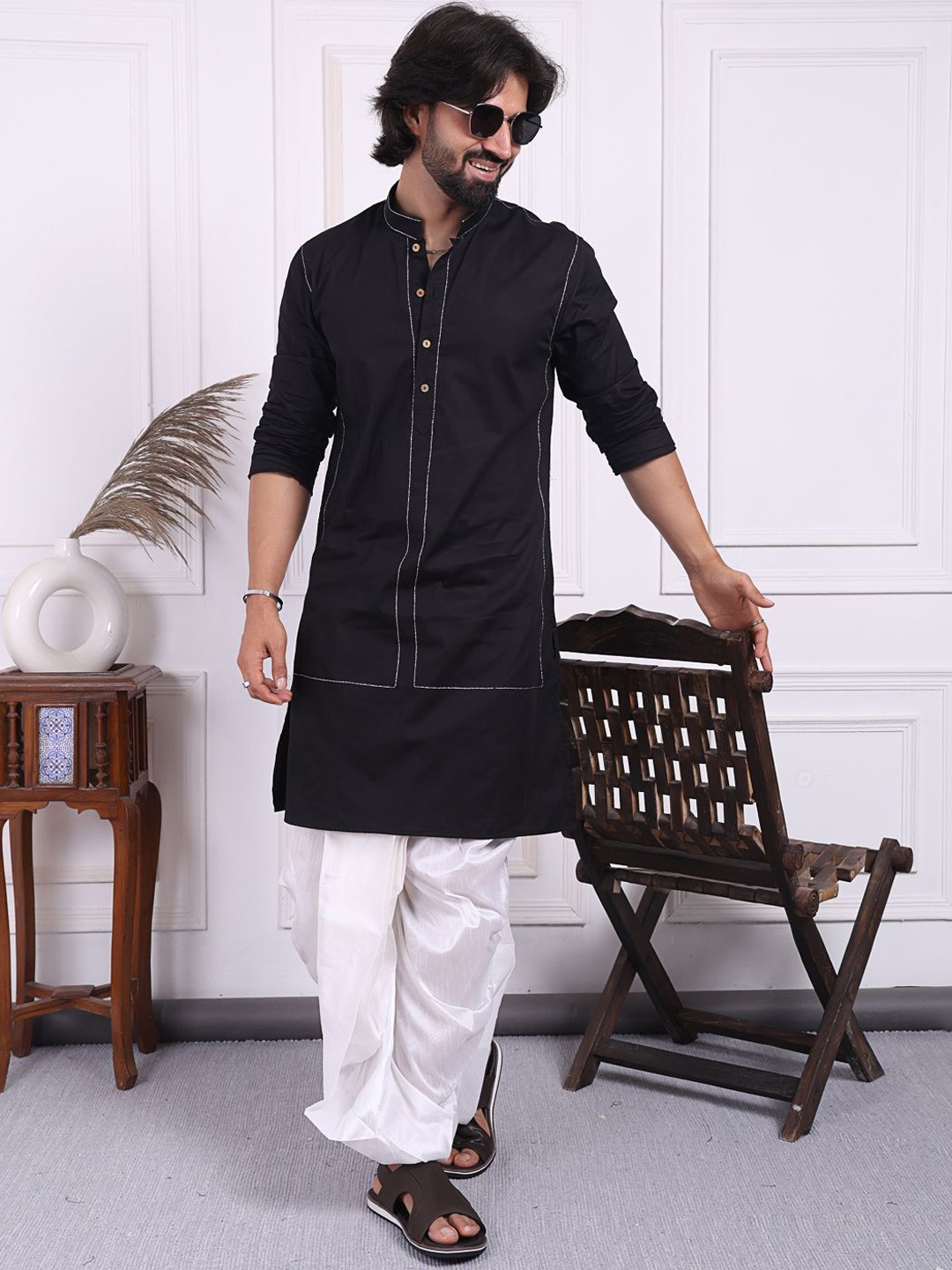 

MIDAV Men Sequinned Summer Sheers Pathani Kurta, Black
