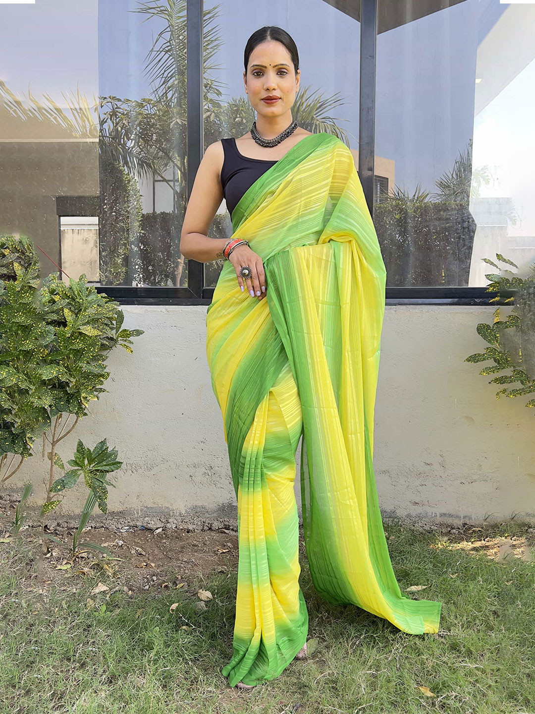 

HERE&NOW Striped Pure Chiffon Jamdani Saree, Yellow