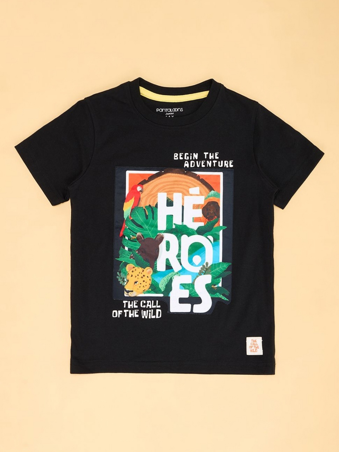 

Pantaloons Junior Boys Printed Applique T-shirt, Black