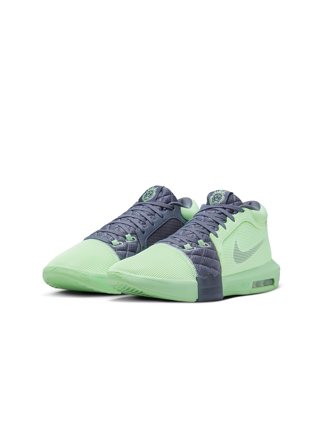 

Nike Unisex LeBron Witness 8 EP, Green