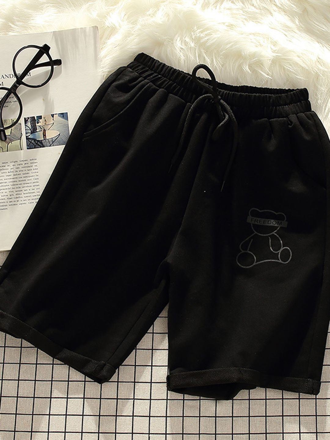 

YK Girls Shorts, Black