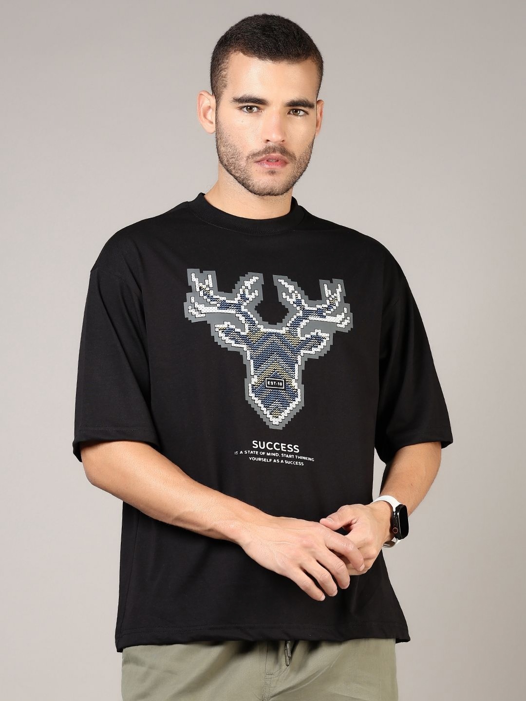 

V-Mart Men Printed T-shirt, Black