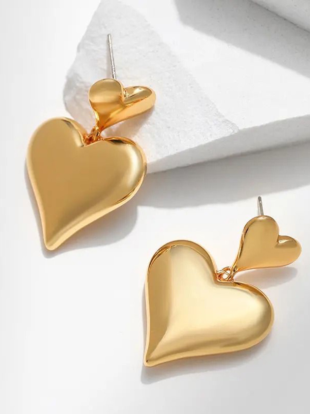 

DressBerry Heart Shaped Drop Earrings, Gold