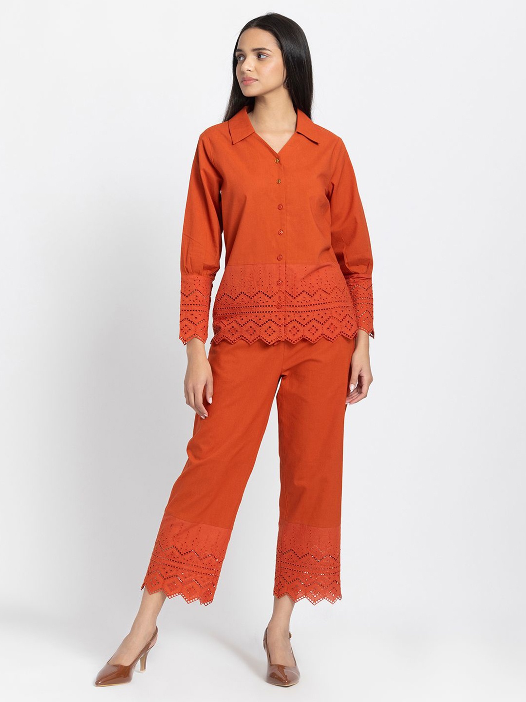 

SHAYE Rust V-Neck Schiffli Cotton Casual Co-Ords