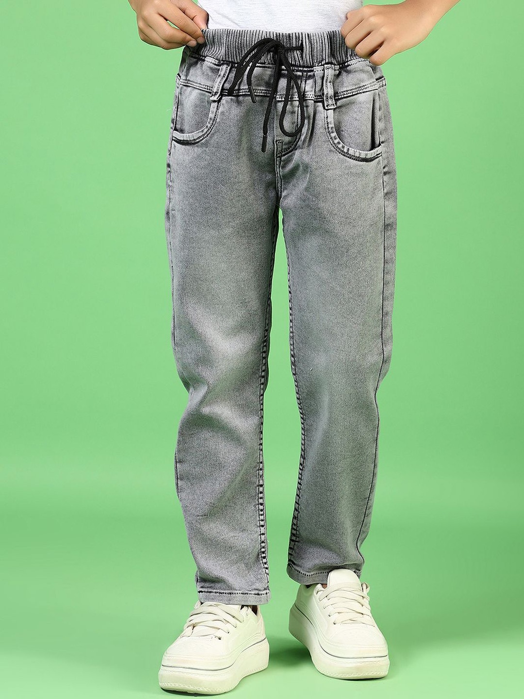 

V-Mart Boys Light Fade Jeans, Grey
