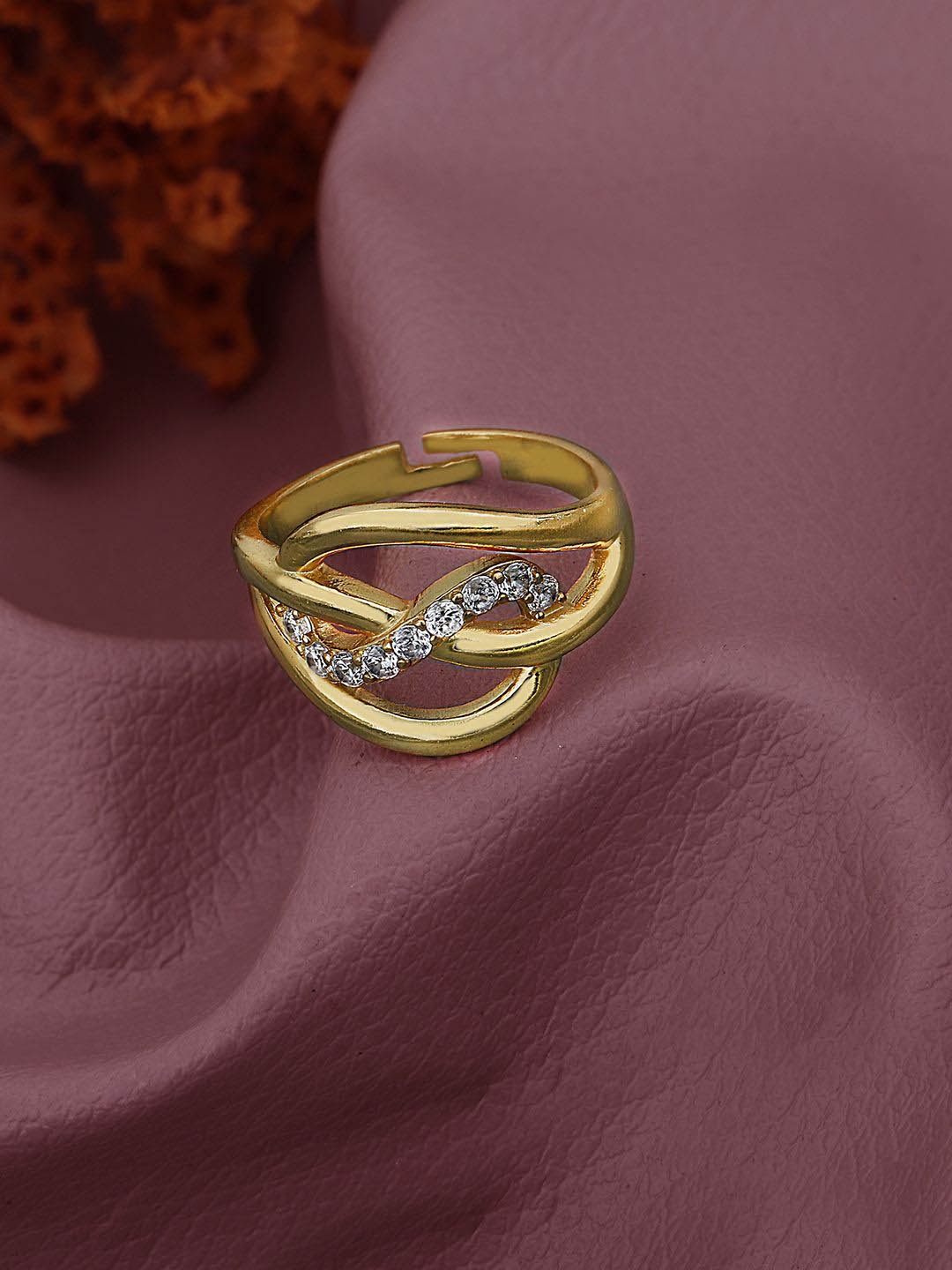 

Carlton London 18kt Gold Plated Classic Adjustable Finger Ring