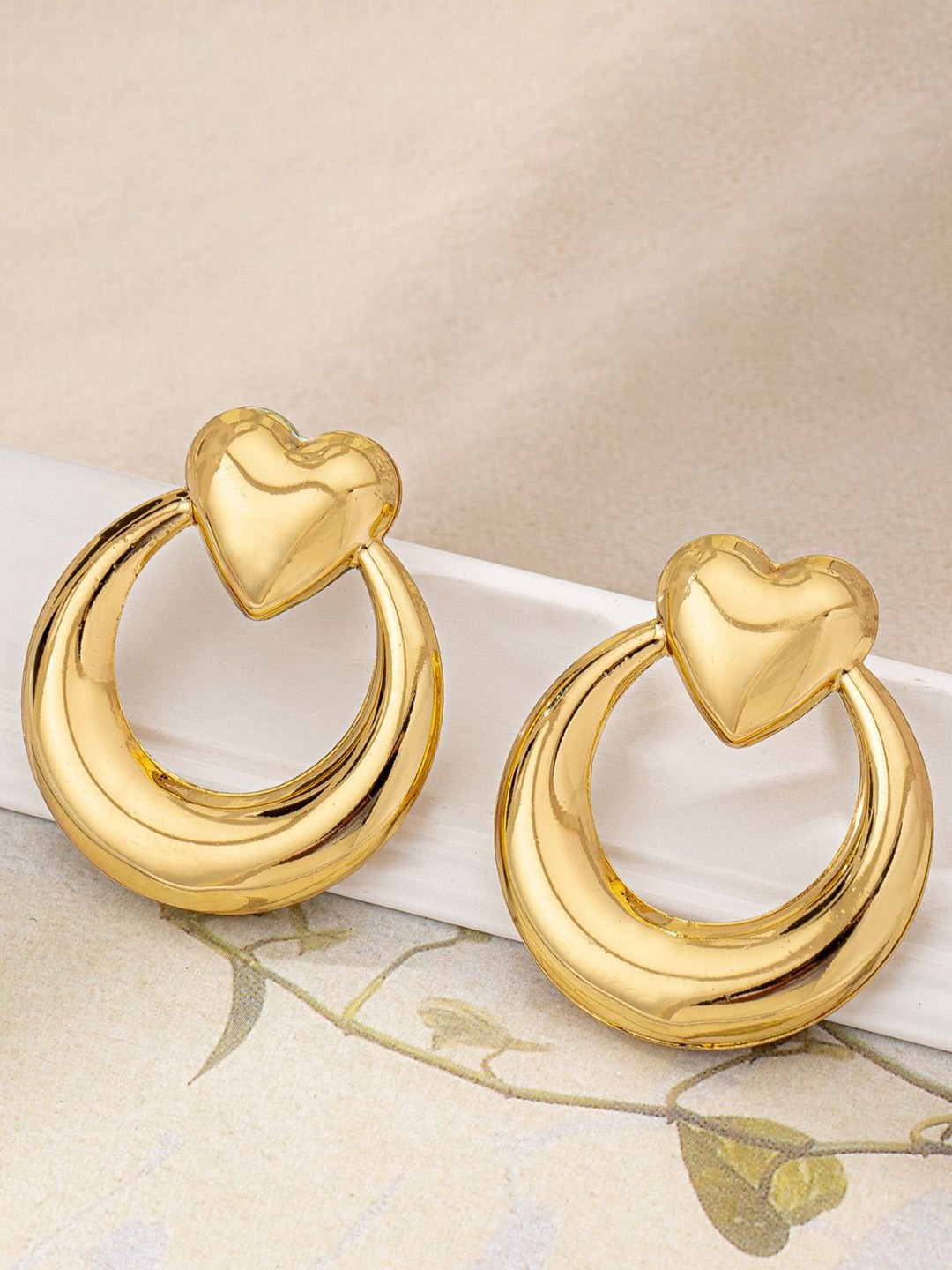 

DressBerry Heart Shaped Hoop Earrings, Gold