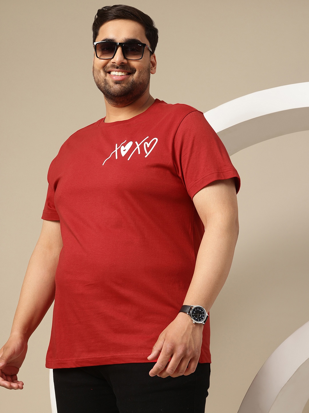 

Sztori Men Plus Size Printed Pure Cotton Slim Fit T-shirt, Red