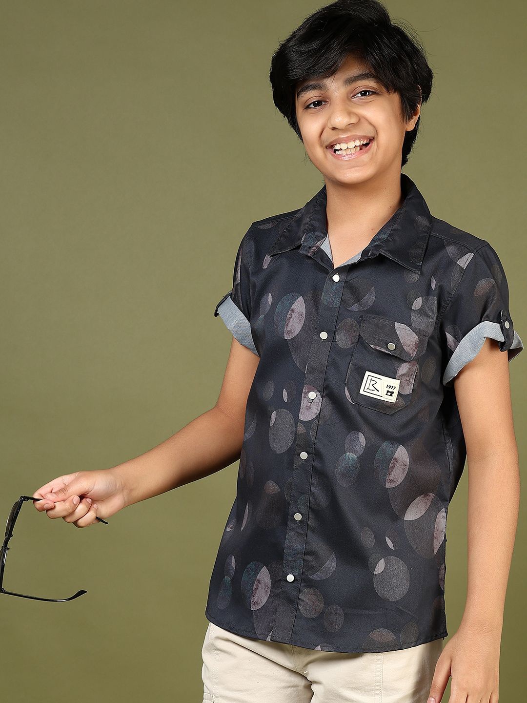 

V-Mart Boys Opaque Printed Casual Shirt, Navy blue