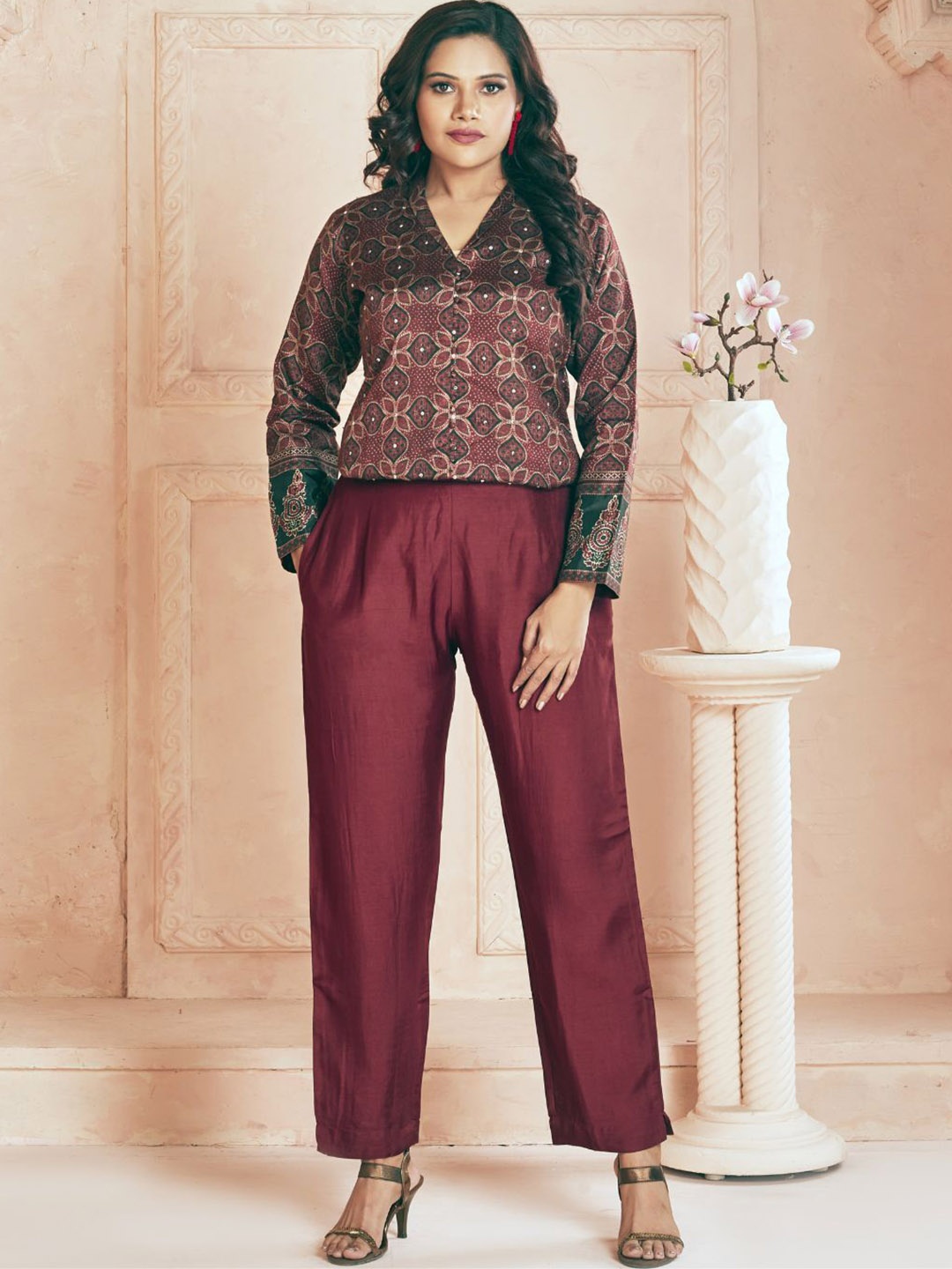 

Kaftanize Printed Top With Trousers Co-Ords, Lavender