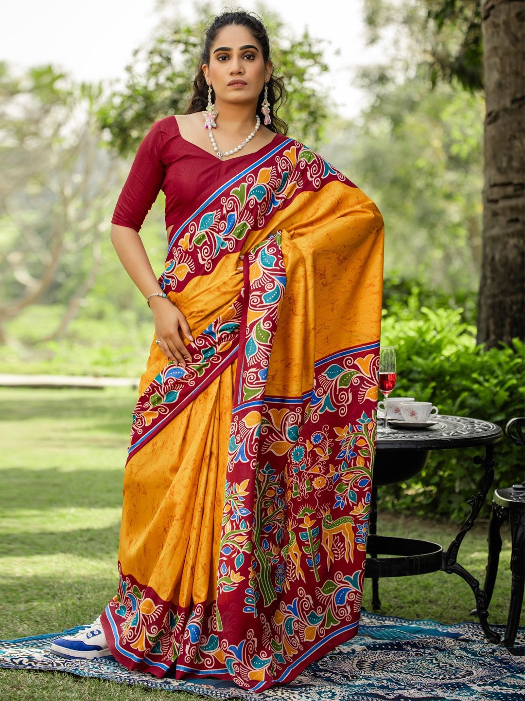 

KALINI Ethnic Motifs Block Print Saree, Yellow