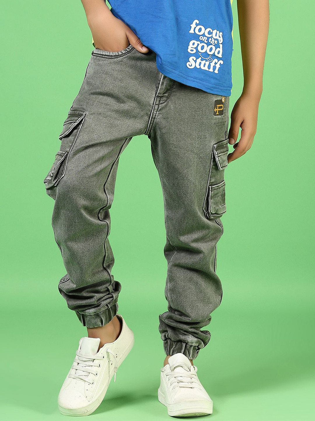 

V-Mart Boys Light Fade Jeans, Green