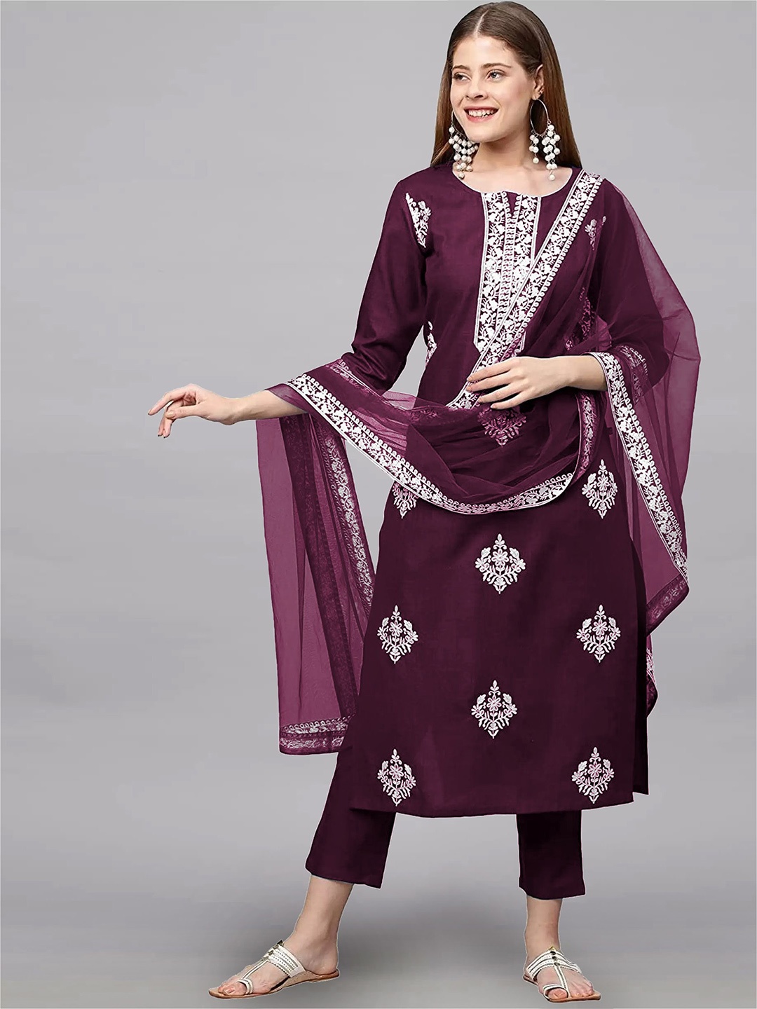 

BAESD Women Ethnic Motifs Embroidered Regular Kurta with Trousers & With Dupatta, Purple