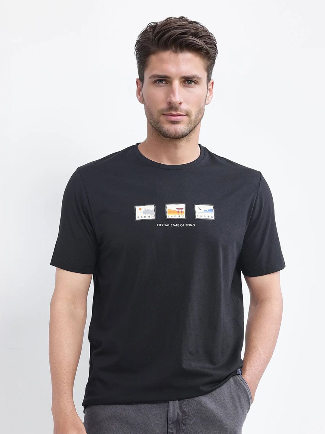 

RARE RABBIT Men Printed Applique T-shirt, Black