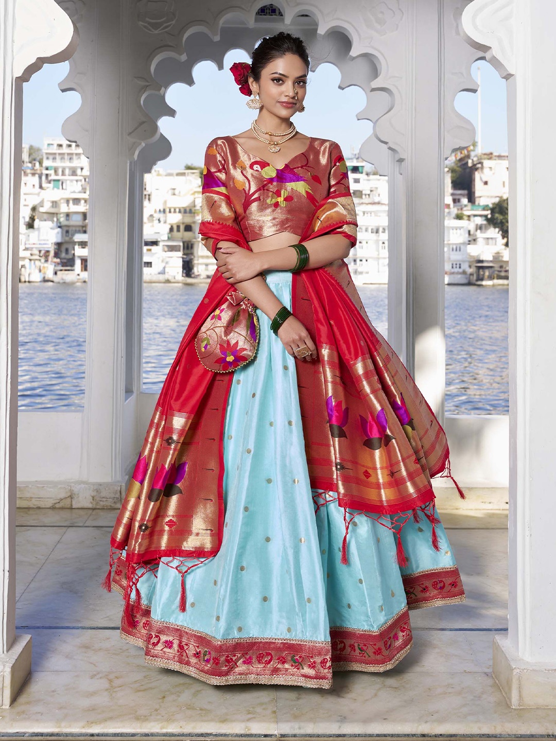 

LOOKNBOOK ART Ready to Wear Lehenga & Unstitched Blouse With Dupatta, Blue