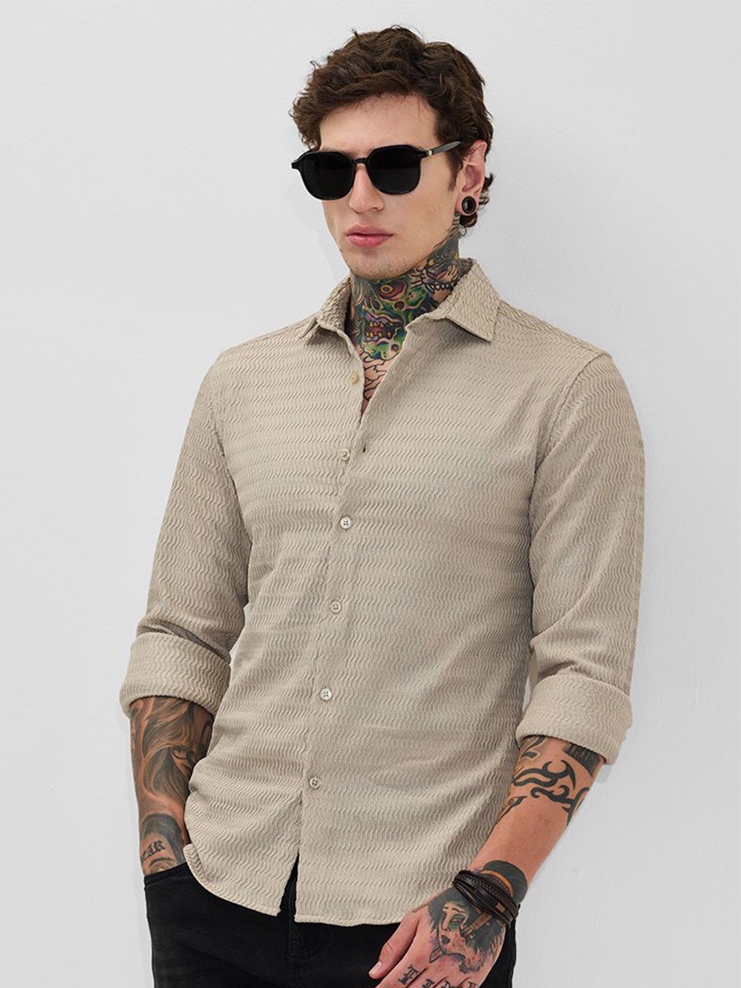 

Snitch Men Slim Fit Opaque Formal Shirt, Beige