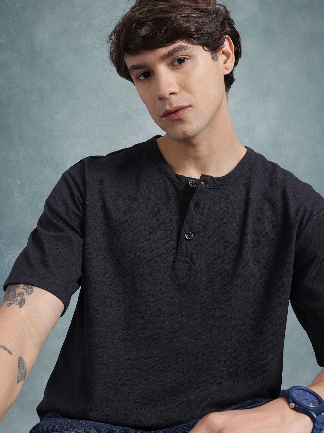 

The Roadster Life Co. Drop-Shoulder Sleeves Longline Pure Cotton T-shirt, Black