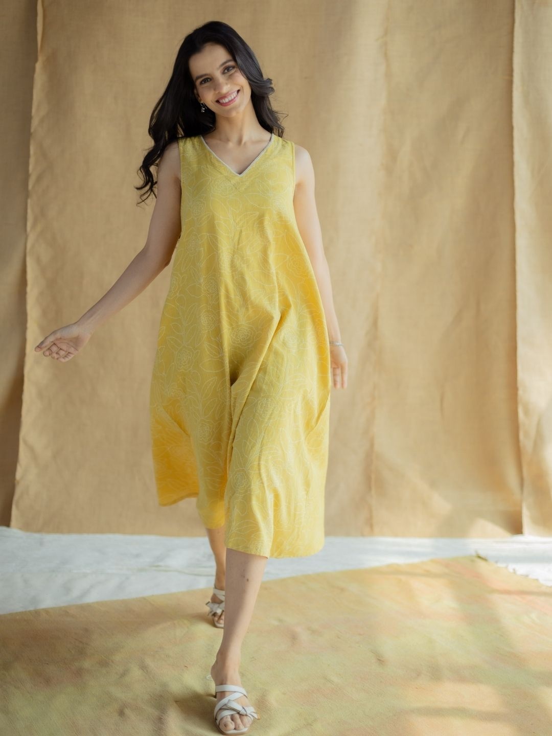 

THE INDIAN ETHNIC CO Floral Print A-Line Midi Dress, Mustard